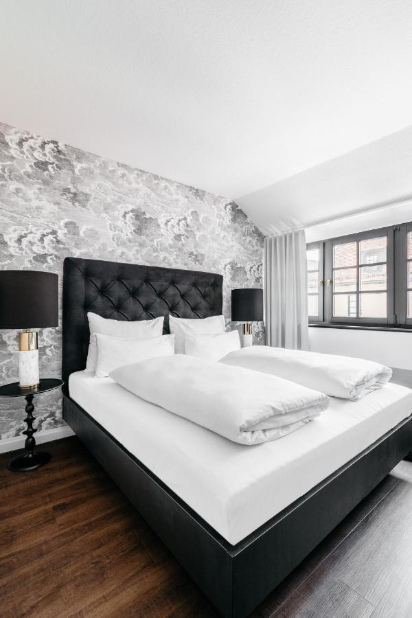 Hotel Riesengebirge نويهورف أن دير تْسين المظهر الخارجي الصورة